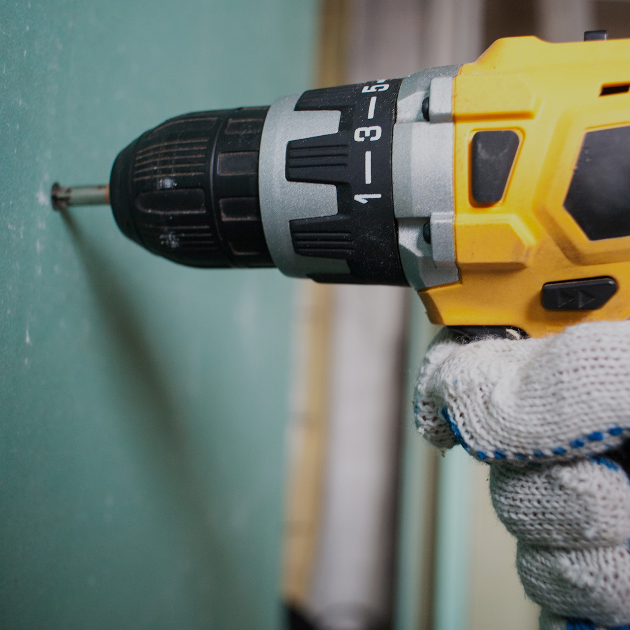 plaquiste-Toulon-Hyeres-St-Tropez-Var-83